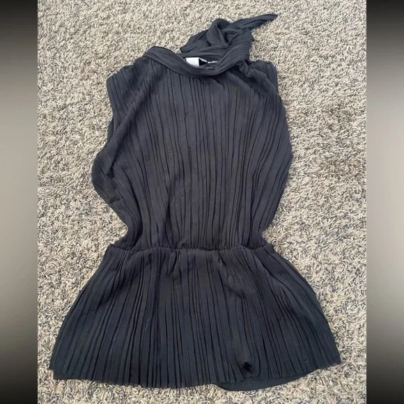 H&M top - Picture 1 of 2